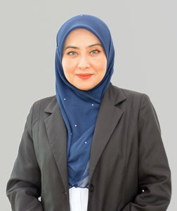 Puan Natasha binti Othman