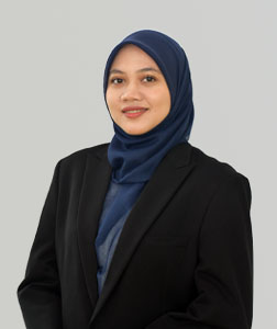 Cik Nur Fithriyaani binti Mohd Kamal Ruzi